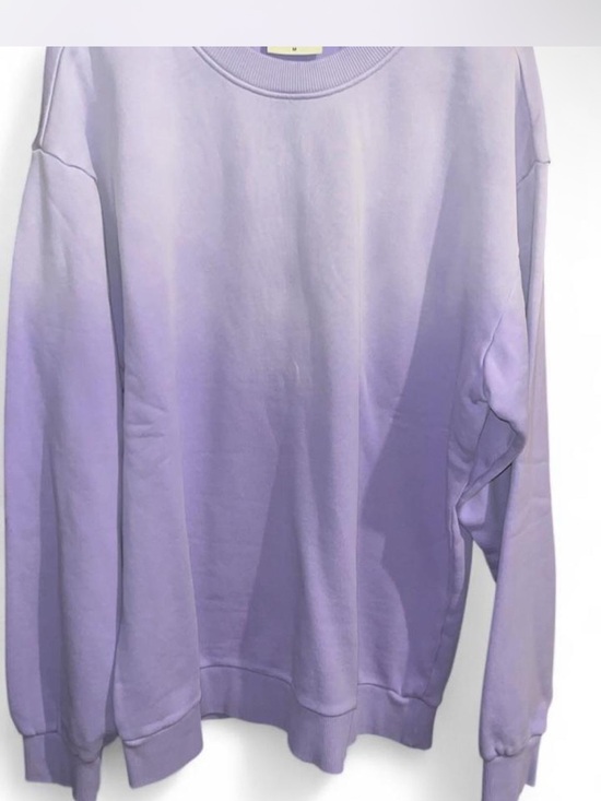 Comfrt Tops - Comfrt sunwashed crewneck